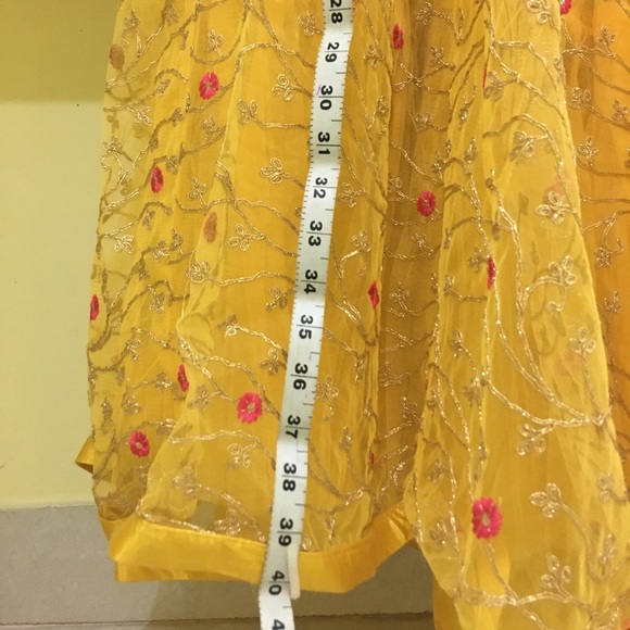 Lehenga in Yellow and Pink - Picture 14 of 16
